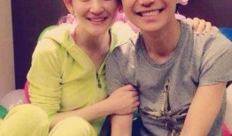 谢娜爆料何炅老司机视频,揭秘何炅“老司机”视频幕后趣事